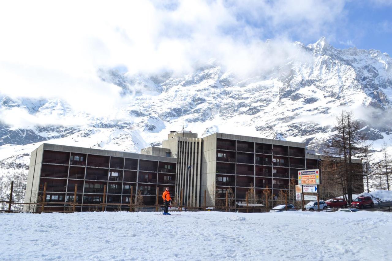 Bilocale Cervinia Cielo Alto Sulle Piste Apartment Breuil-Cervinia Luaran gambar